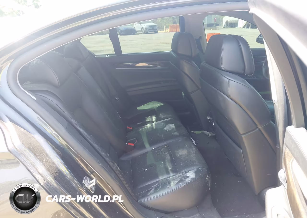 2012 BMW 750I xDrive VIN:WBAKC6C56CC397112 - 8