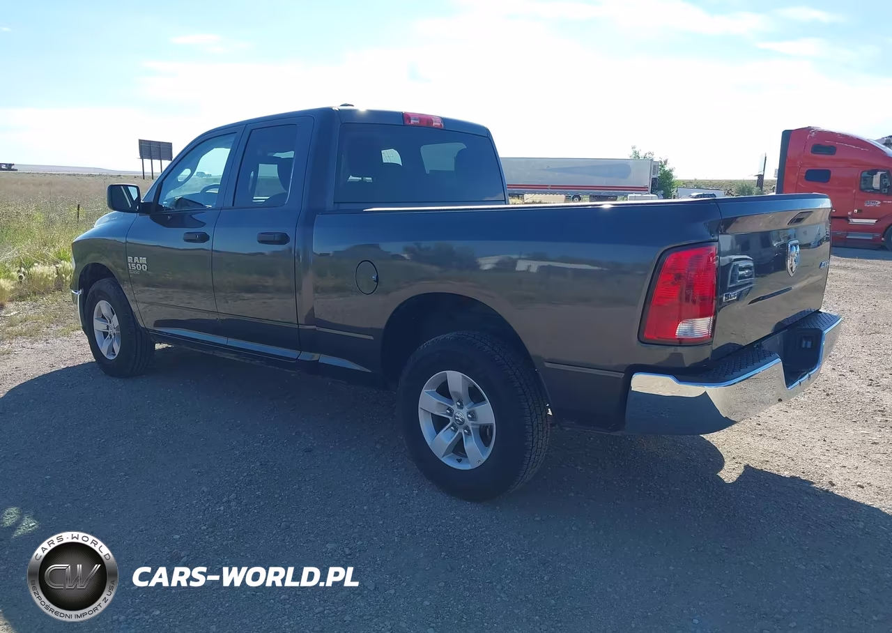 2024 Ram 1500 Classic Slt 4X4 6'4 Box VIN:1C6RR7GG9RS149413 - 3