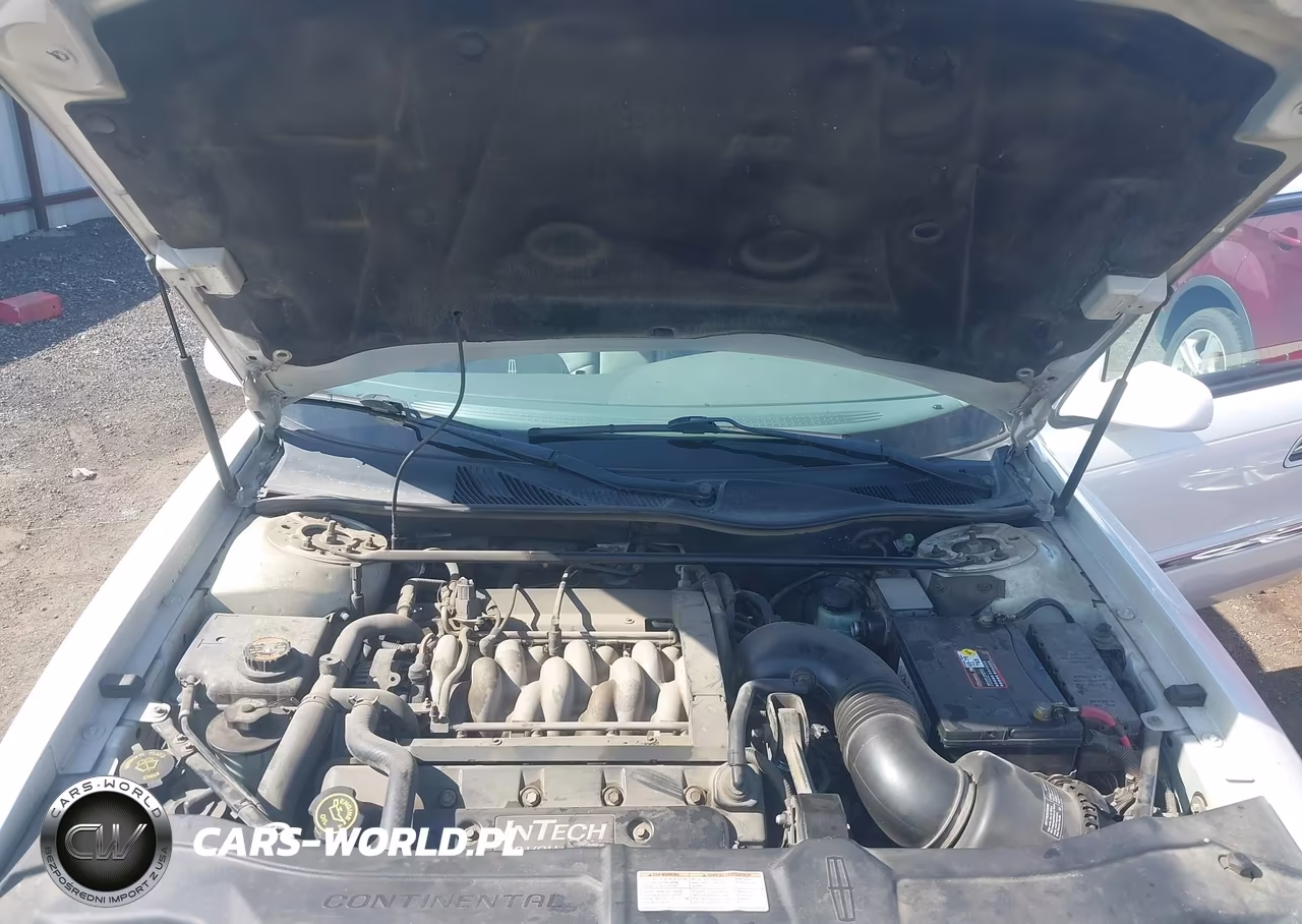 2000 Lincoln Continental VIN:1LNHM97V7YY840427 - 10