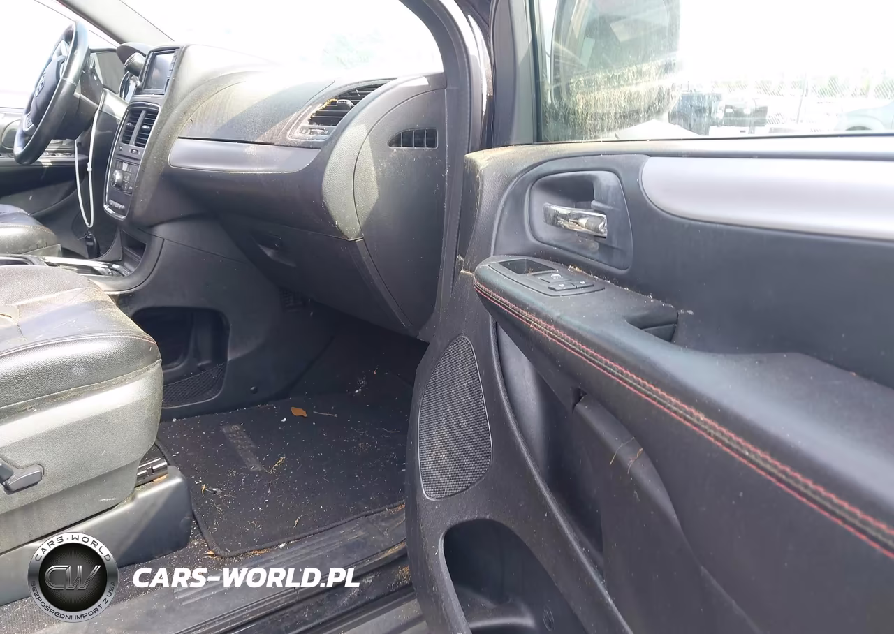 2017 Dodge Grand Caravan Gt VIN:2C4RDGEG9HR690763 - 5