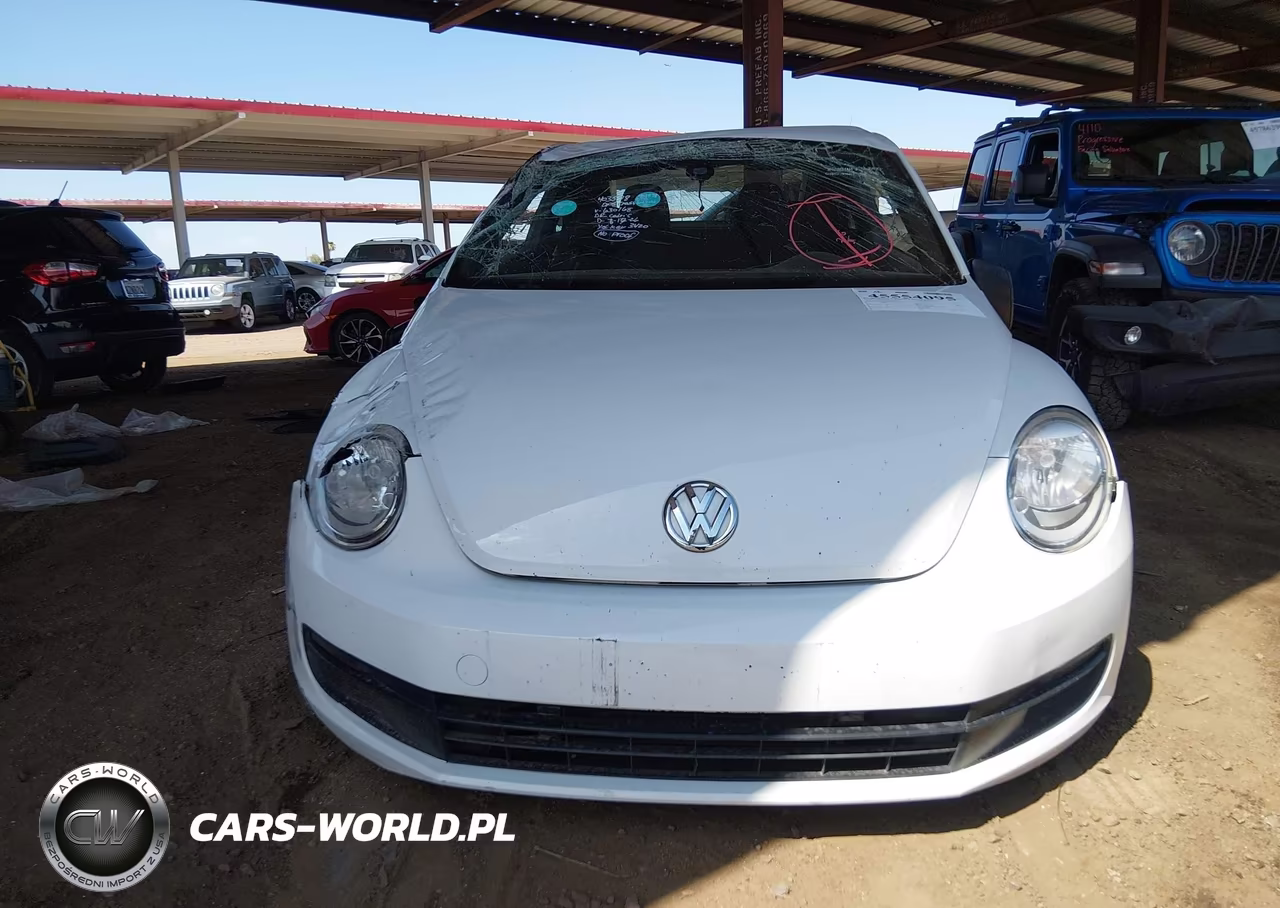 2016 Volkswagen Beetle 1.8T S VIN:3VWF17AT1GM630168 - 12