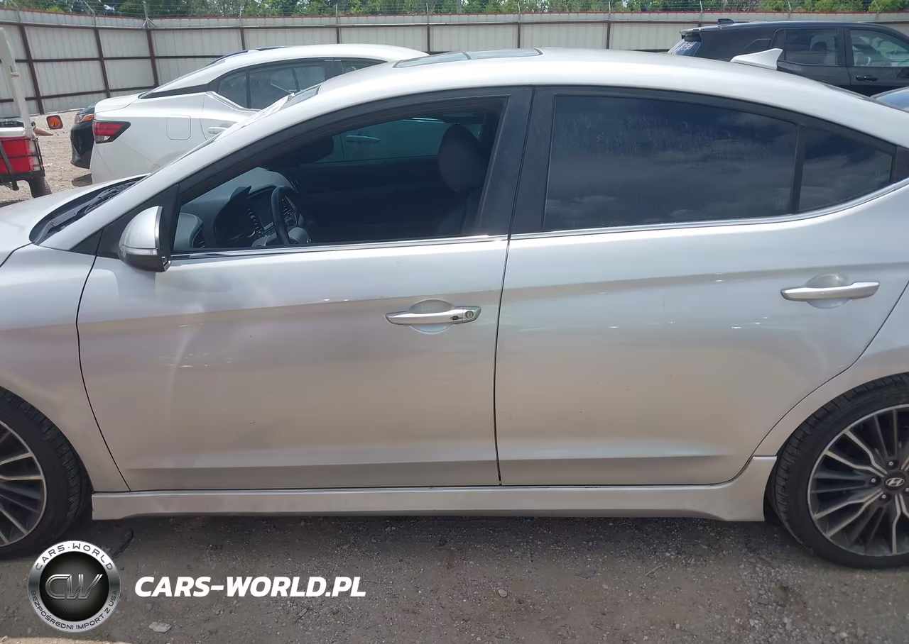 2018 Hyundai Elantra Sport VIN:KMHD04LB1JU518632 - 14