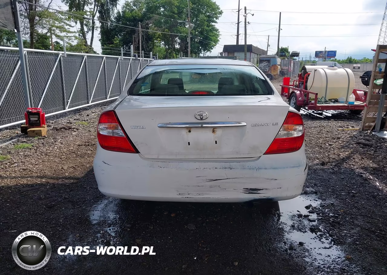 2003 Toyota Camry Le VIN:4T1BE32K23U226012 - 16