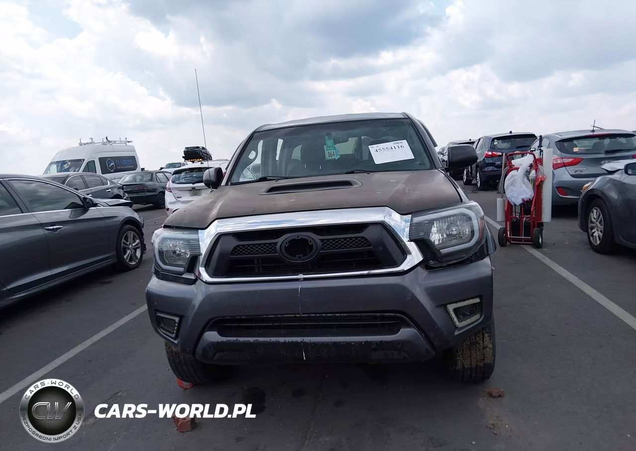 2013 Toyota Tacoma Base V6 VIN:5TFLU4EN1DX067779 - 12