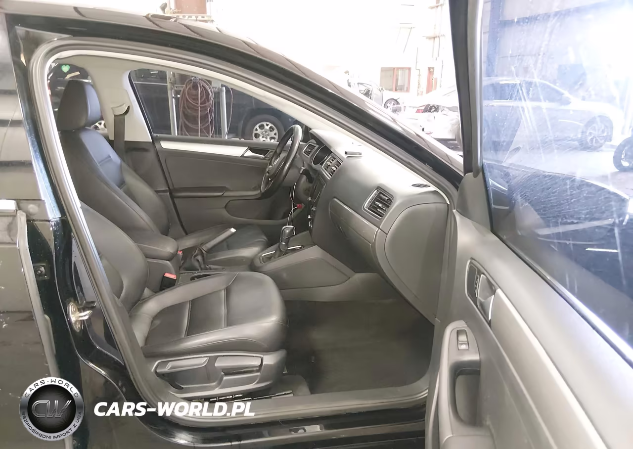2017 Volkswagen Jetta 1.4T Se VIN:3VWDB7AJ3HM391601 - 5