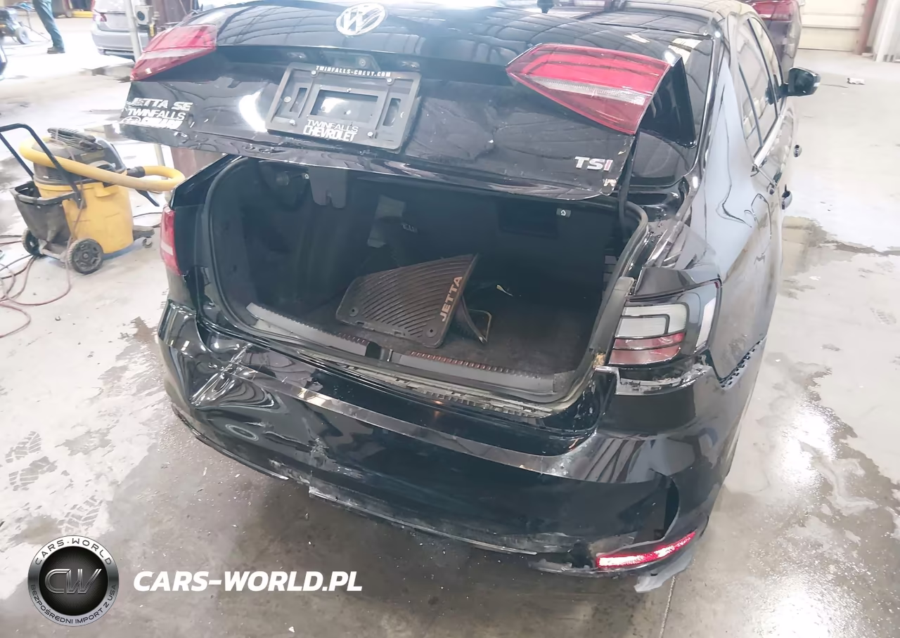 2017 Volkswagen Jetta 1.4T Se VIN:3VWDB7AJ3HM391601 - 6