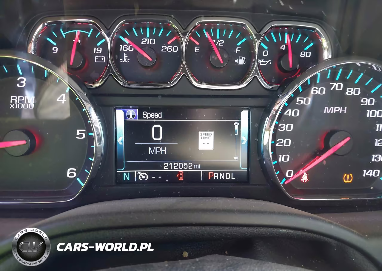 2017 Chevrolet Tahoe Lt VIN:1GNSCBKC6HR109953 - 15
