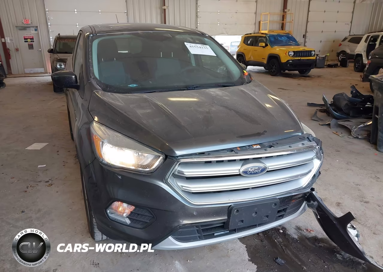 2017 Ford Escape Se VIN:1FMCU0GDXHUD37396 - 6