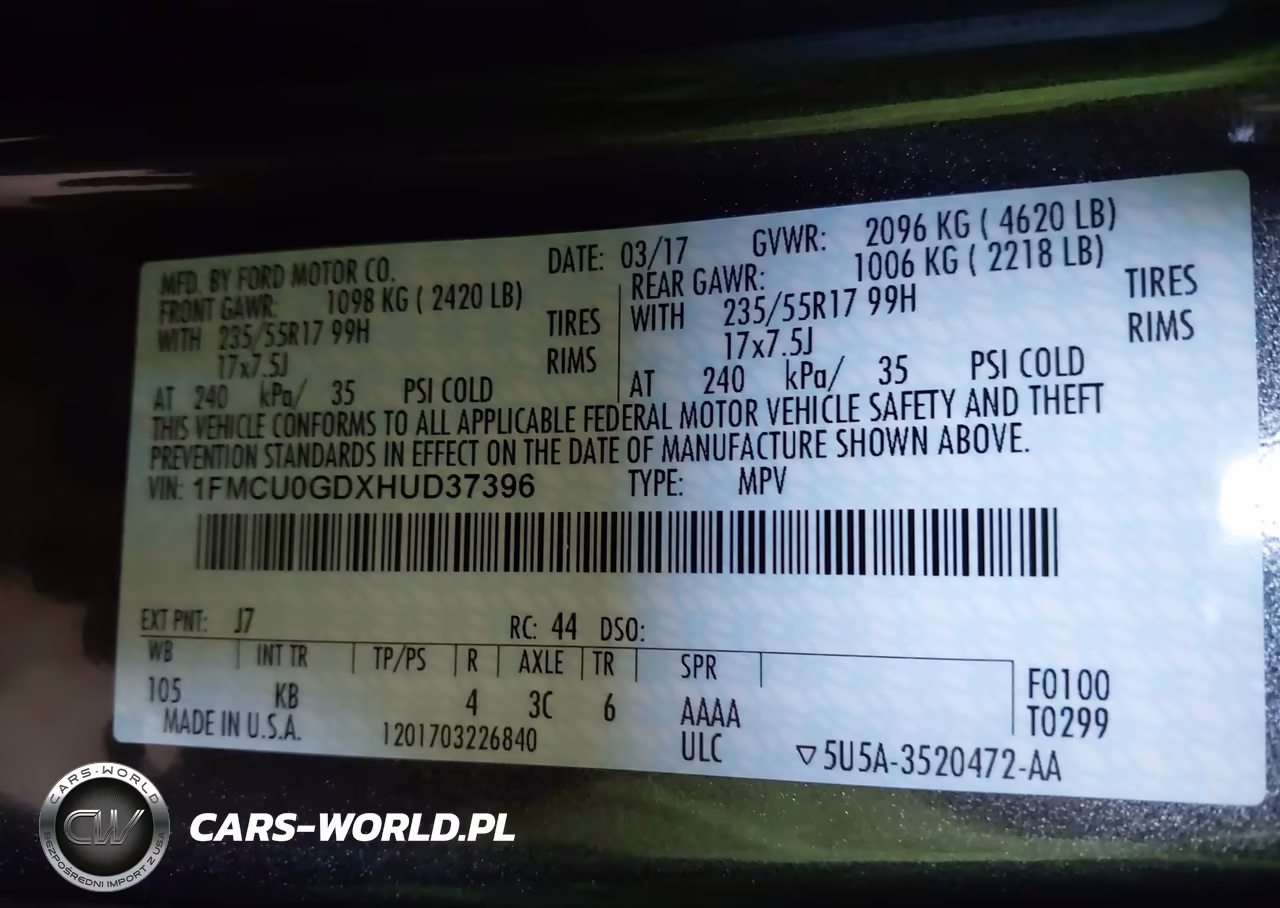 2017 Ford Escape Se VIN:1FMCU0GDXHUD37396 - 9