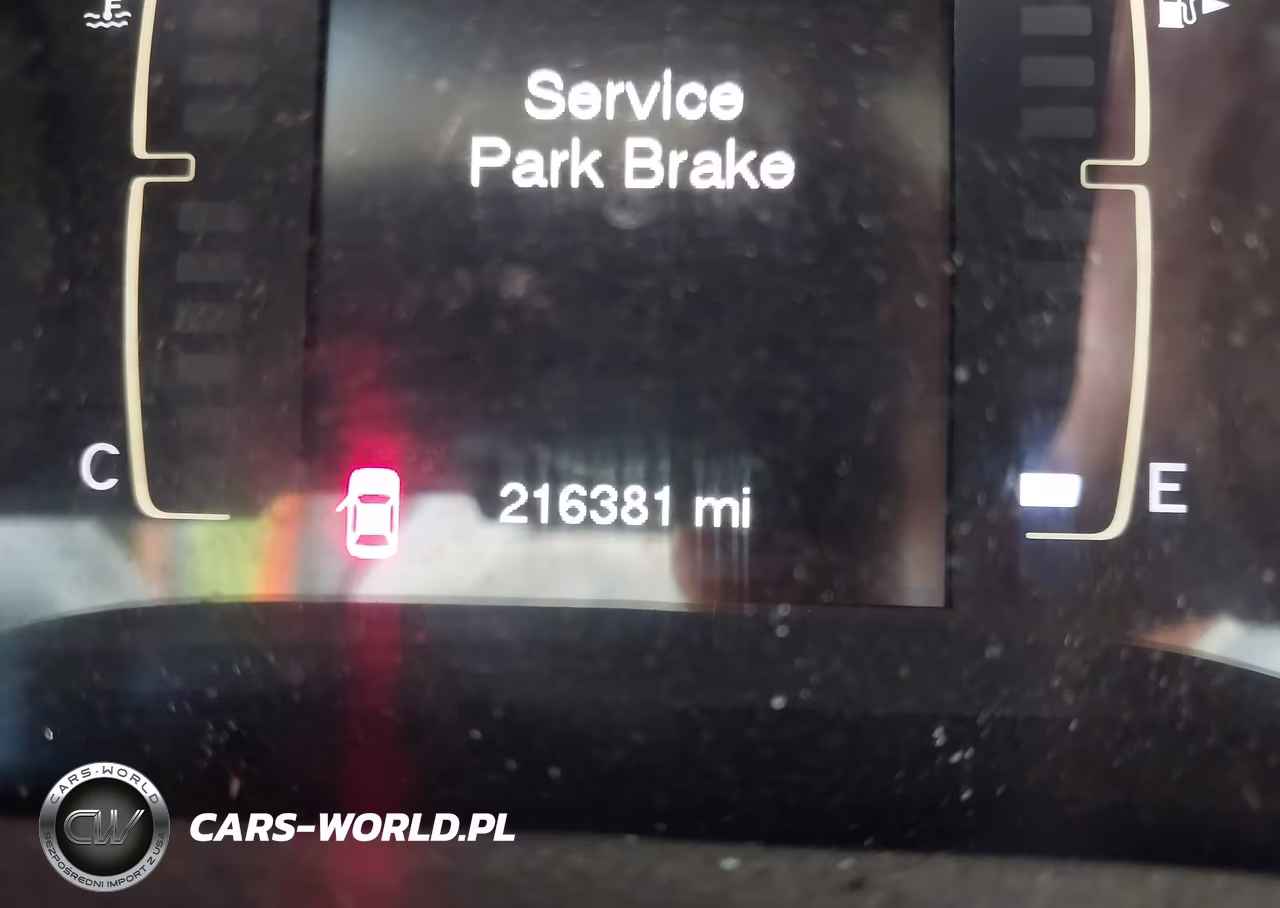 2016 Jeep Cherokee Sport VIN:1C4PJLAB4GW136782 - 16
