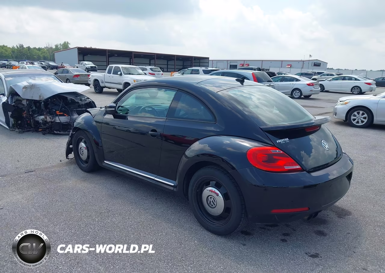 2015 Volkswagen Beetle 1.8T Classic VIN:3VWF17AT9FM616534 - 3