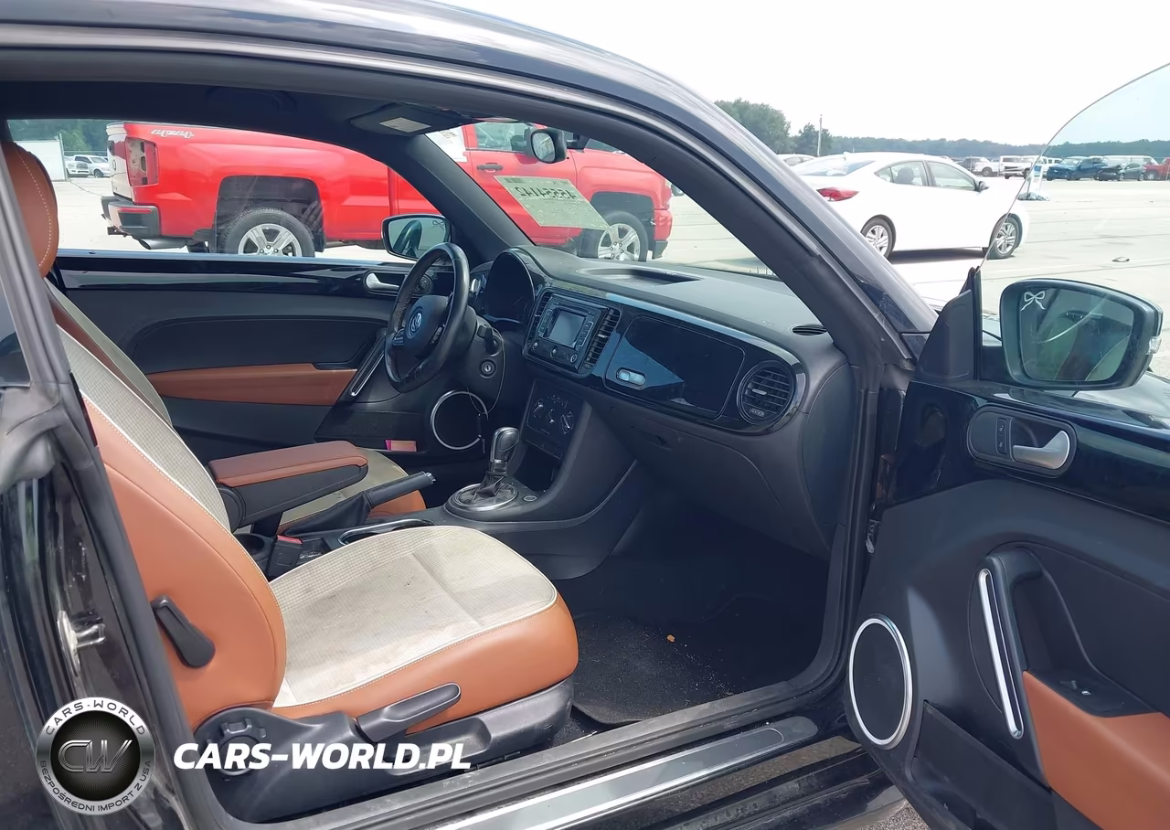2015 Volkswagen Beetle 1.8T Classic VIN:3VWF17AT9FM616534 - 5