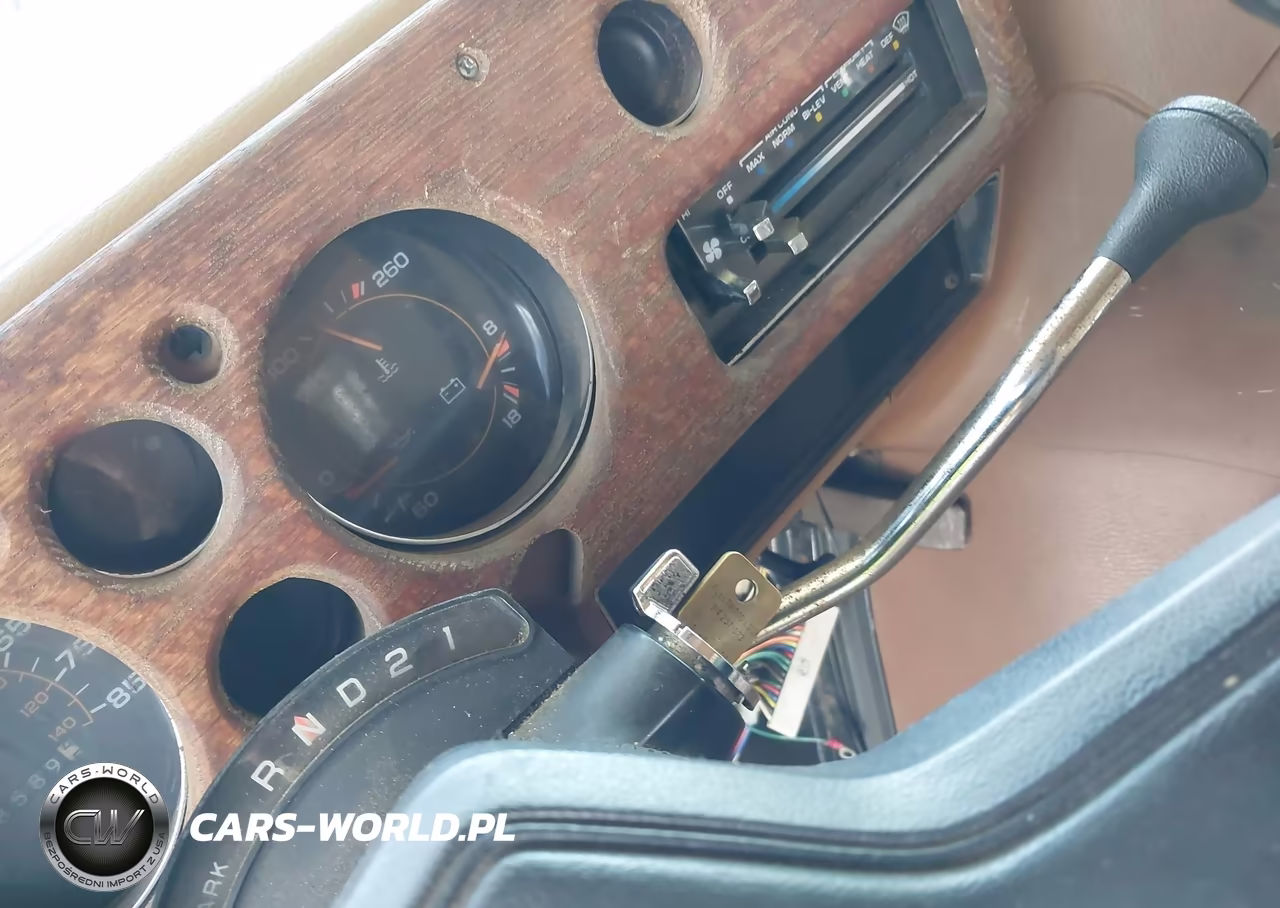 1988 Chevrolet G30 VIN:2GBJG31M2J4147156 - 10