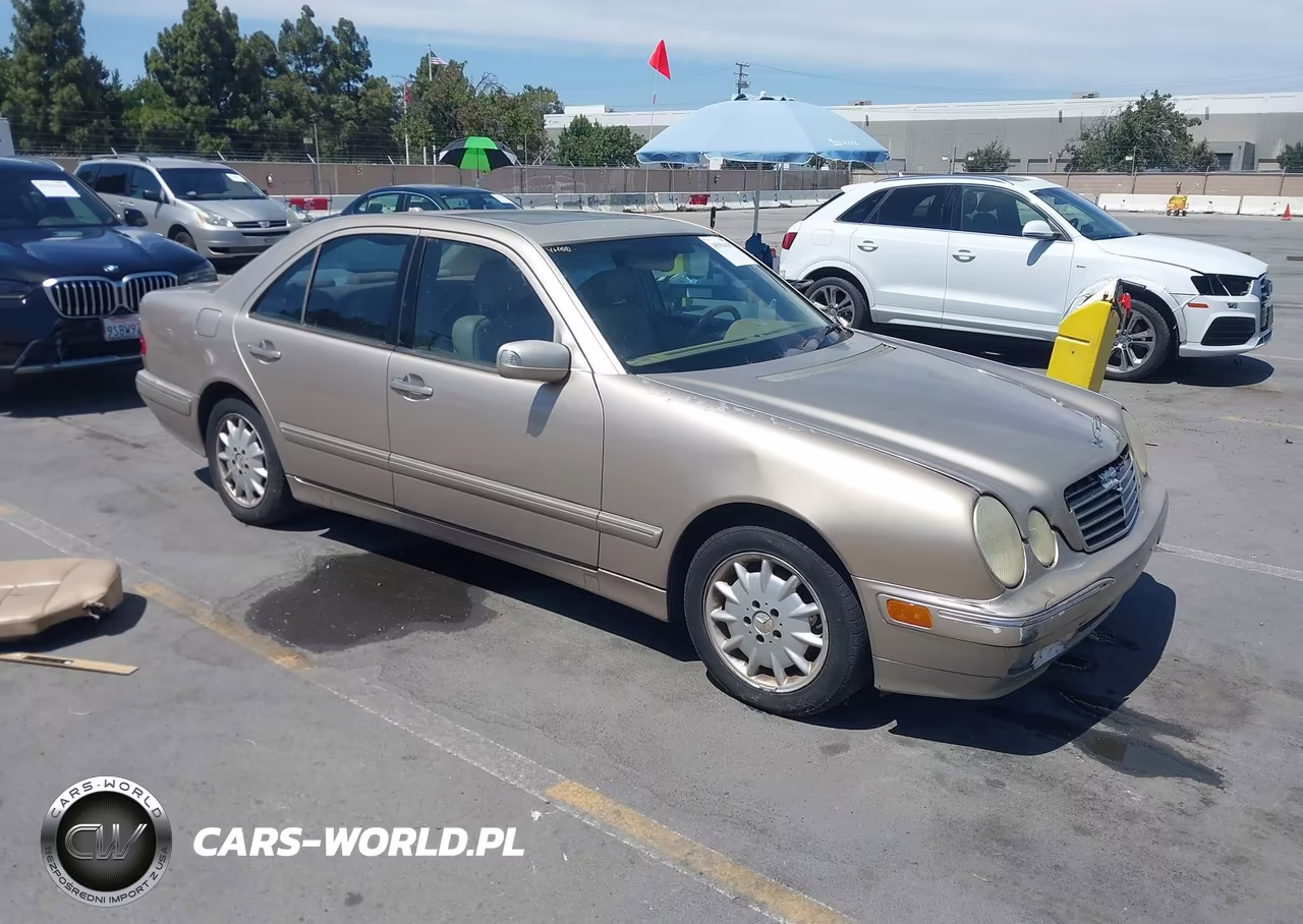 2001 Mercedes-Benz E 320