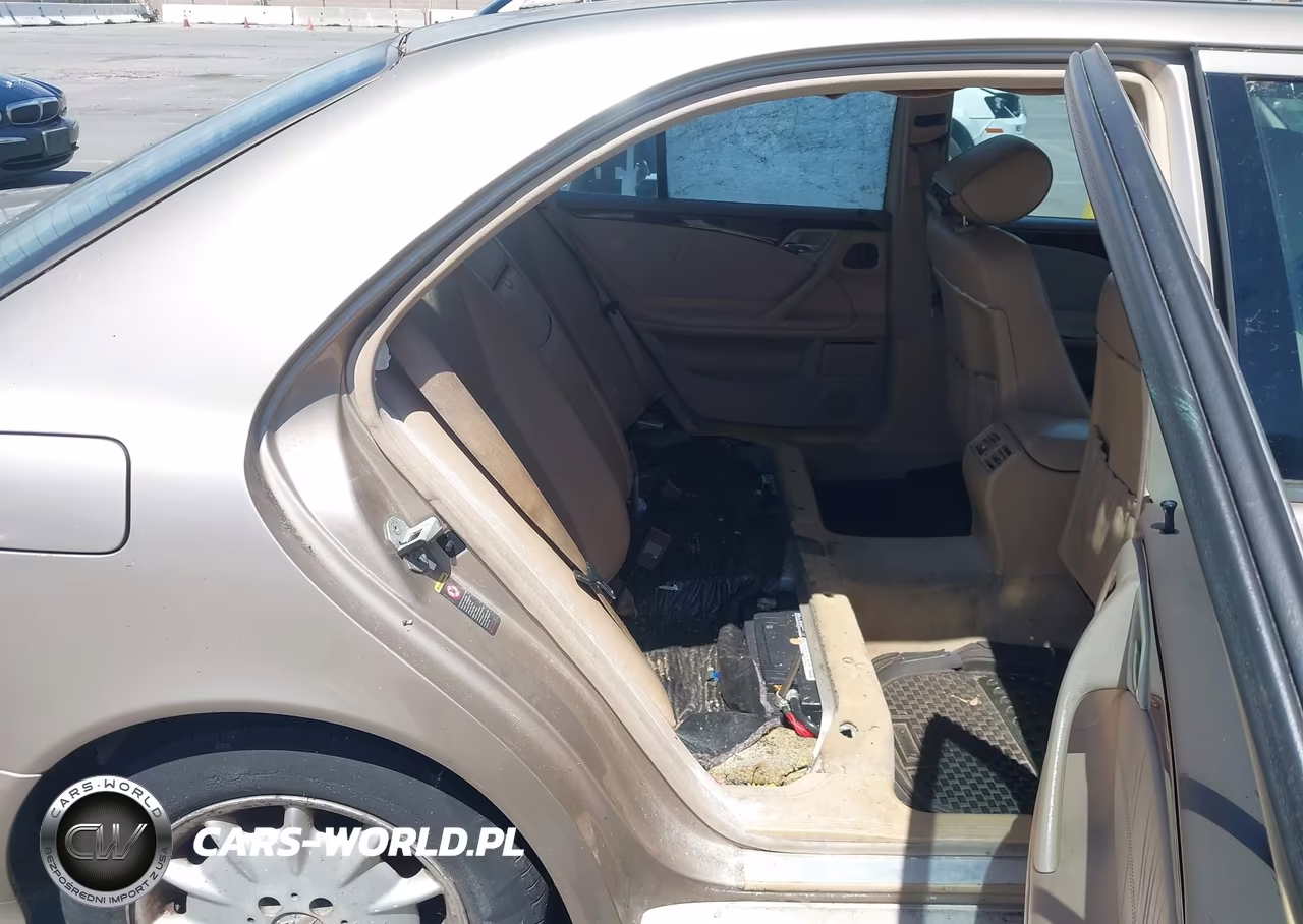 2001 Mercedes-Benz E 320 VIN:WDBJF65J81B355834 - 8