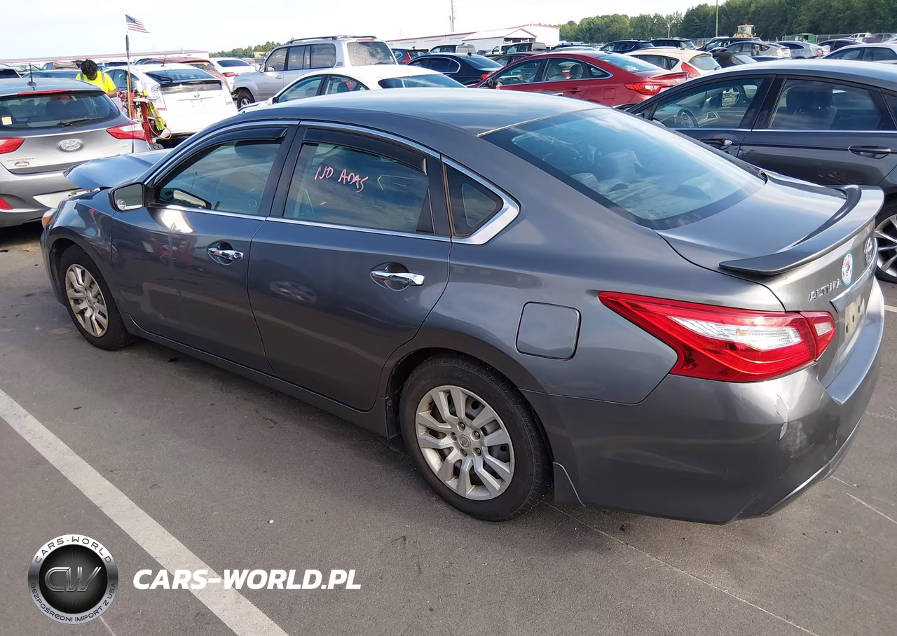 2016 Nissan Altima 2.5 S VIN:1N4AL3AP8GN384556 - 3