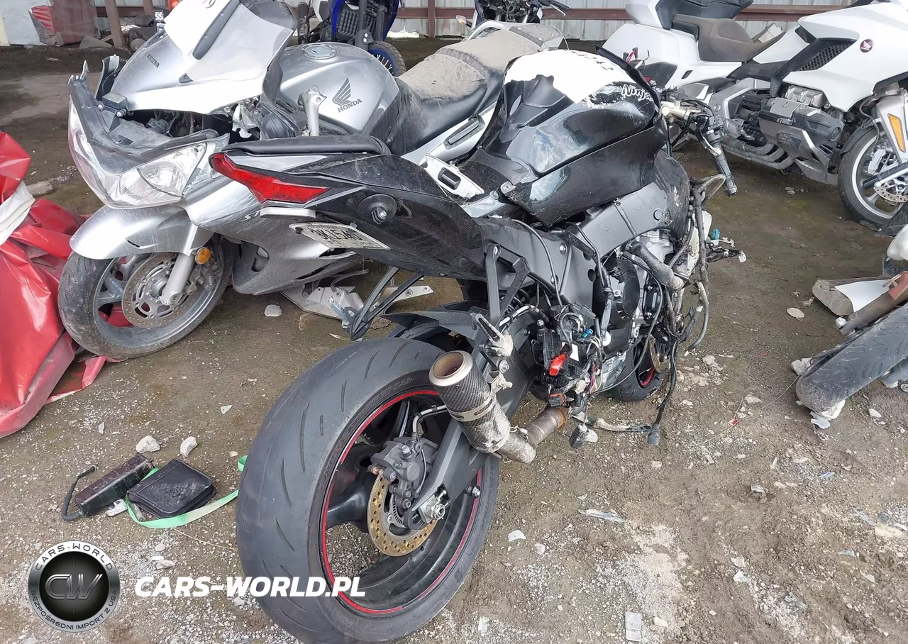 2020 Kawasaki Zx1002 VIN:JKBZXVE19LA004957 - 4