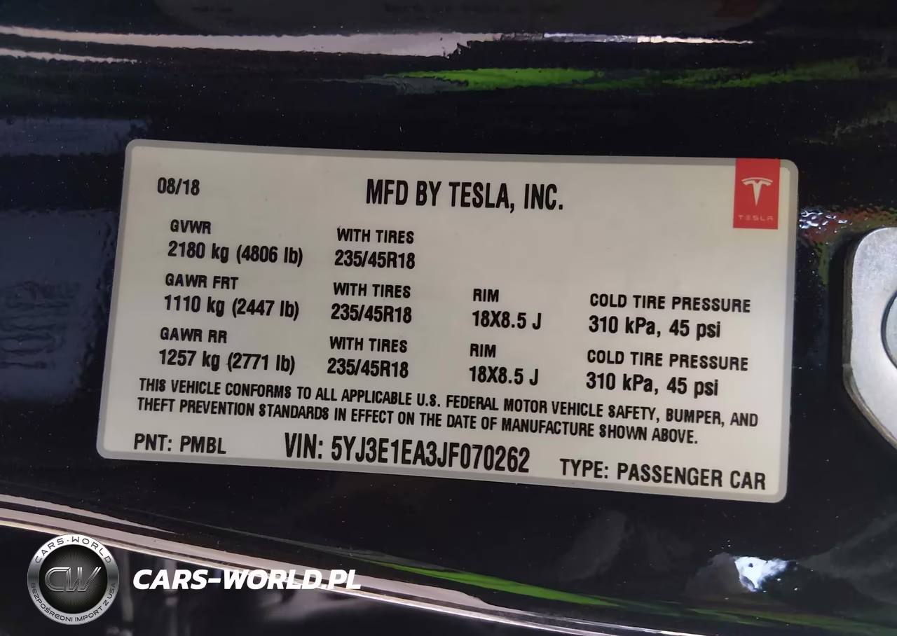 2018 Tesla Model 3 Long Range-Mid Range VIN:5YJ3E1EA3JF070262 - 9