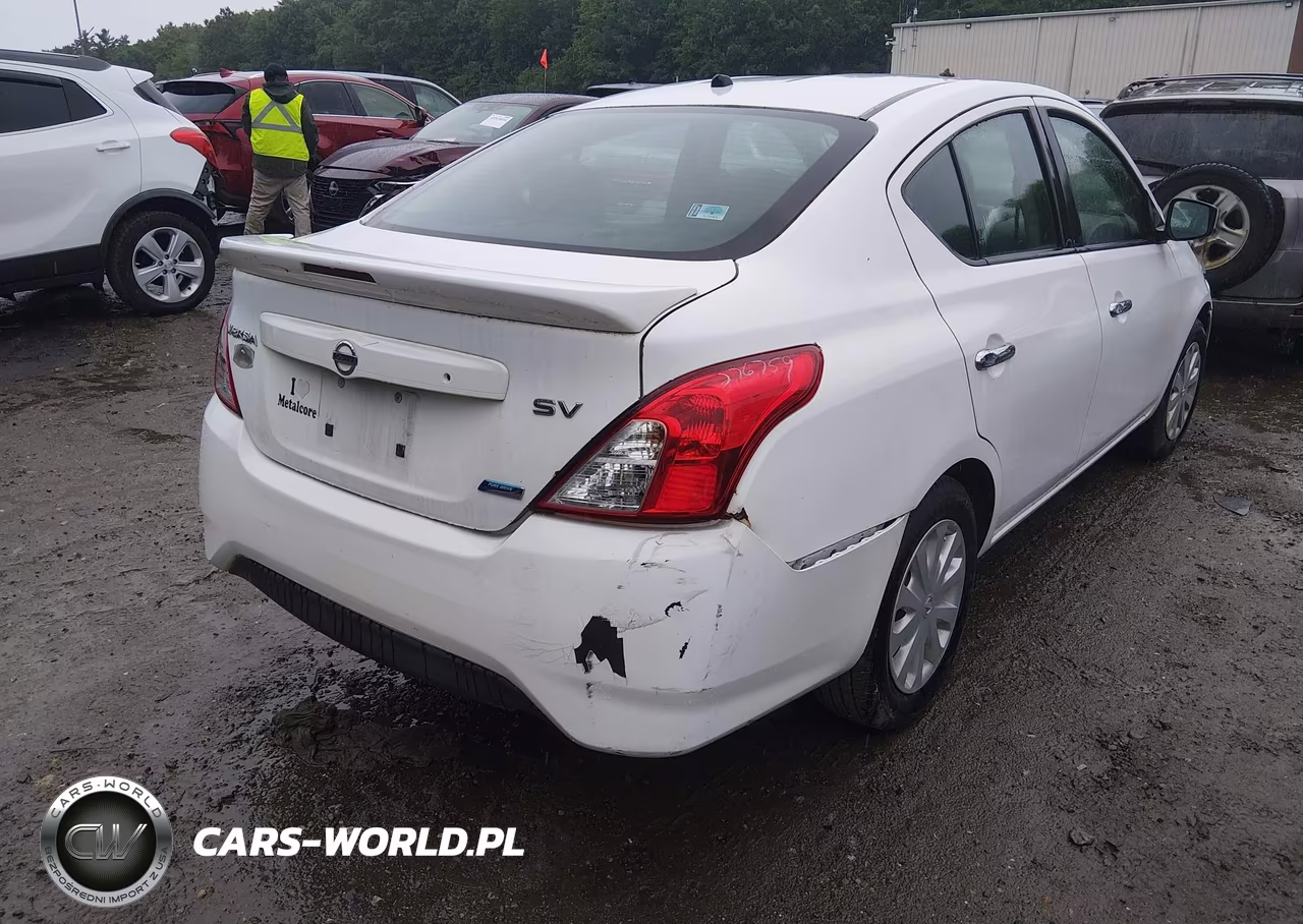 2018 Nissan Versa 1.6 Sv VIN:3N1CN7AP2JL843983 - 4