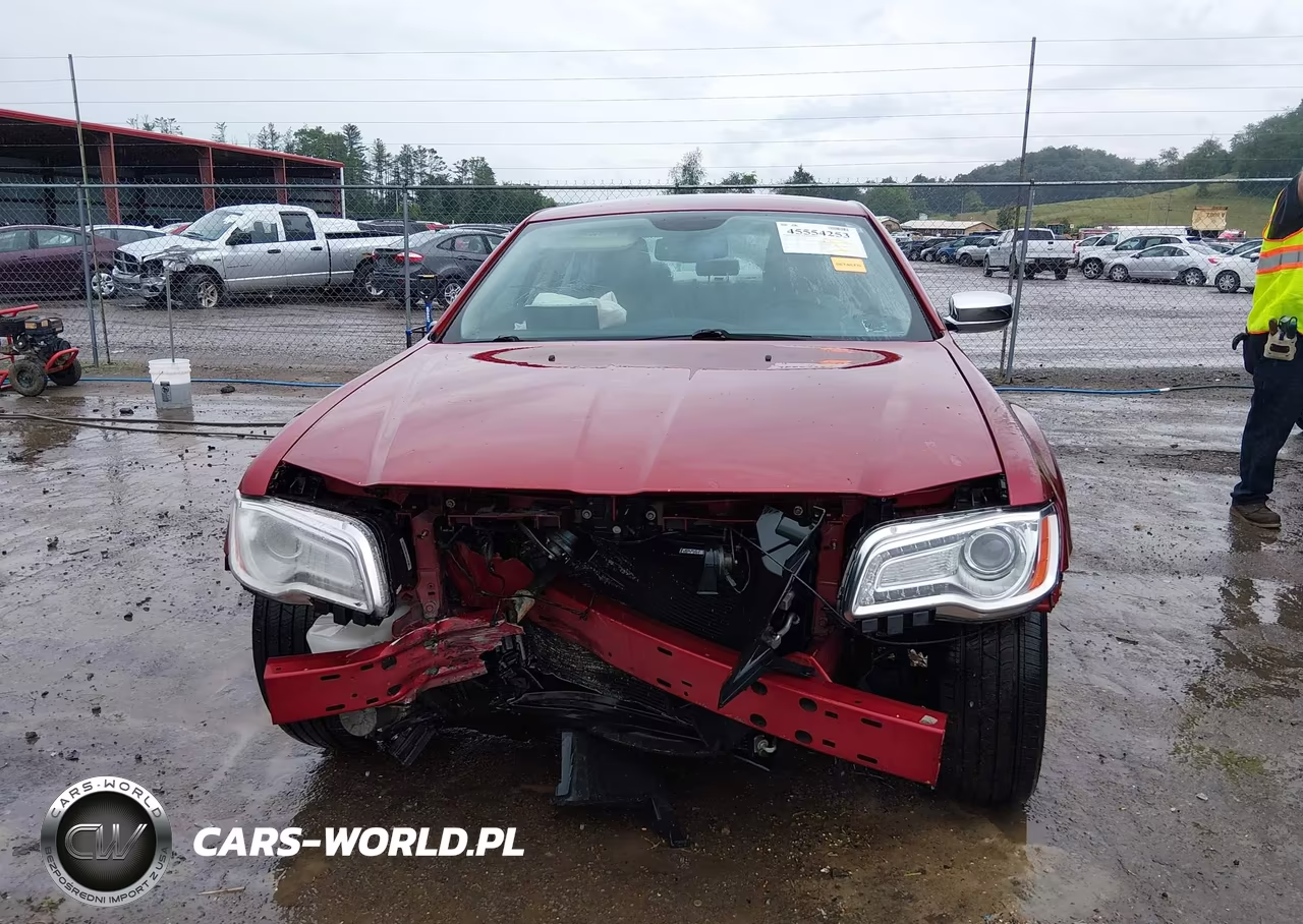2014 Chrysler 300 VIN:2C3CCARG5EH321470 - 13