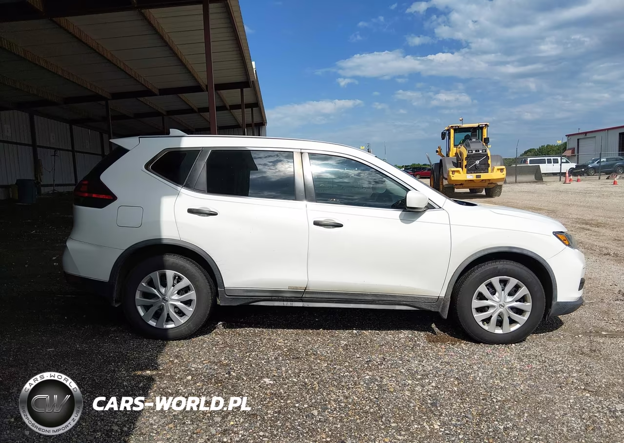 2018 Nissan Rogue S VIN:KNMAT2MT8JP578092 - 14