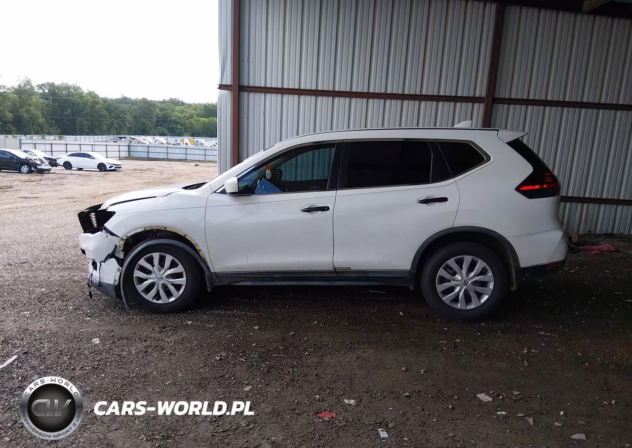 2018 Nissan Rogue S VIN:KNMAT2MT8JP578092 - 15
