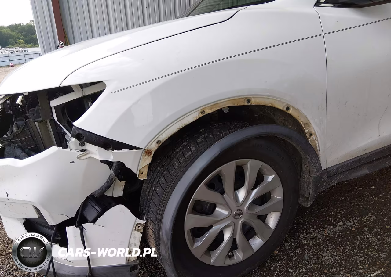 2018 Nissan Rogue S VIN:KNMAT2MT8JP578092 - 19