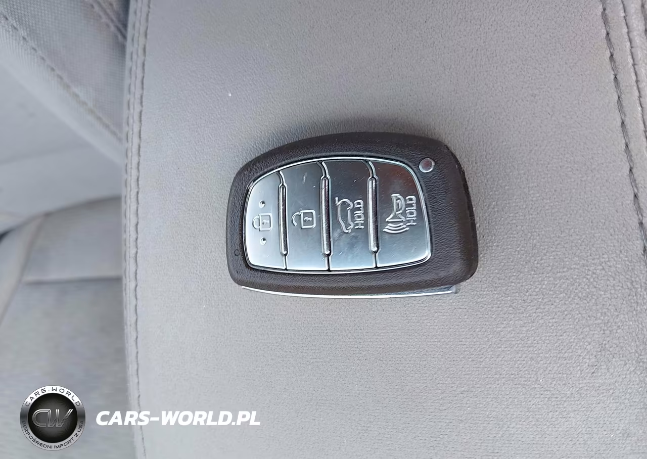 2019 Hyundai Tucson Value VIN:KM8J3CA4XKU967348 - 11