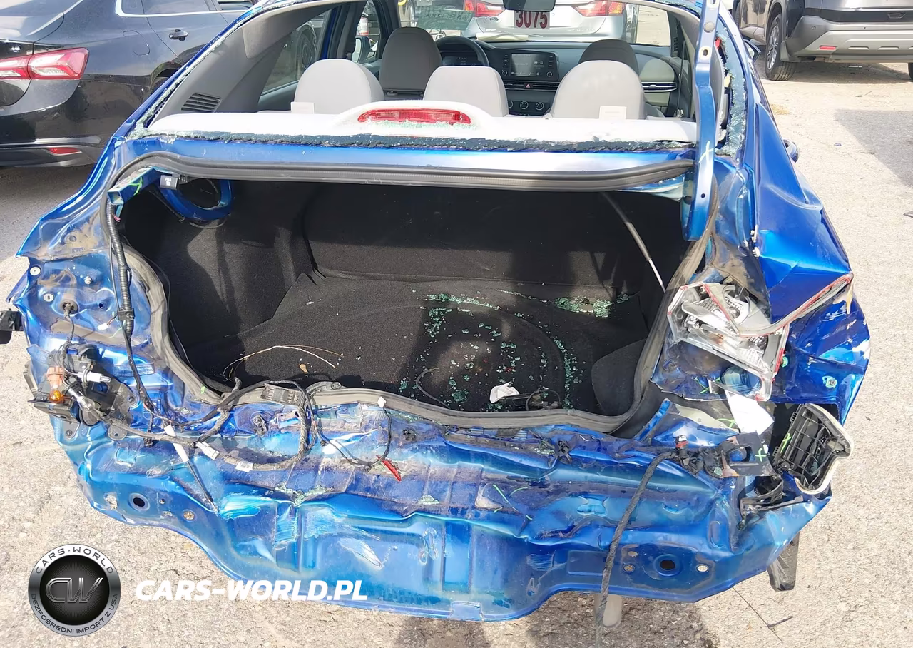 2025 Hyundai Elantra Se VIN:KMHLL4DG1SU853727 - 17