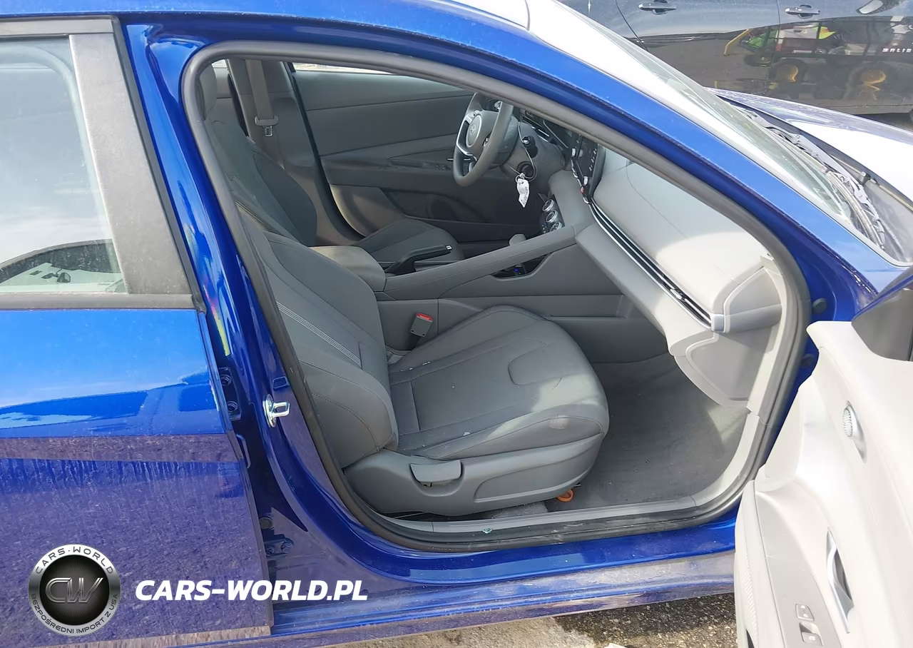 2025 Hyundai Elantra Se VIN:KMHLL4DG1SU853727 - 5