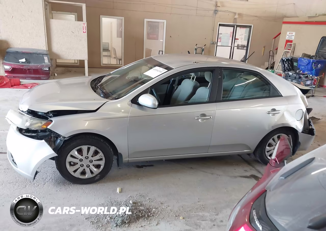 2012 Kia Forte Lx VIN:KNAFT4A2XC5583996 - 15
