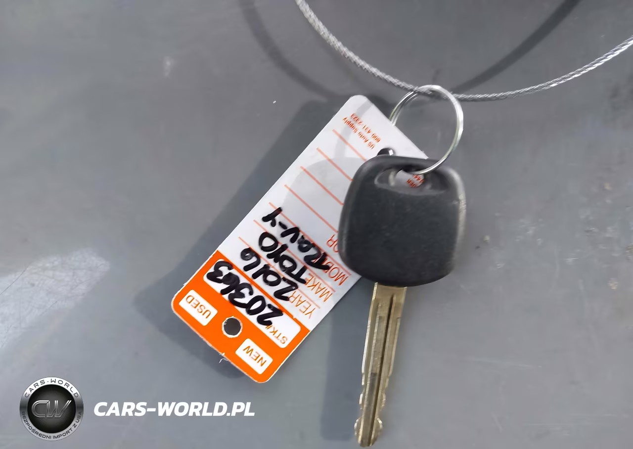 2016 Toyota Rav4 Le VIN:JTMZFREV3GJ067016 - 11