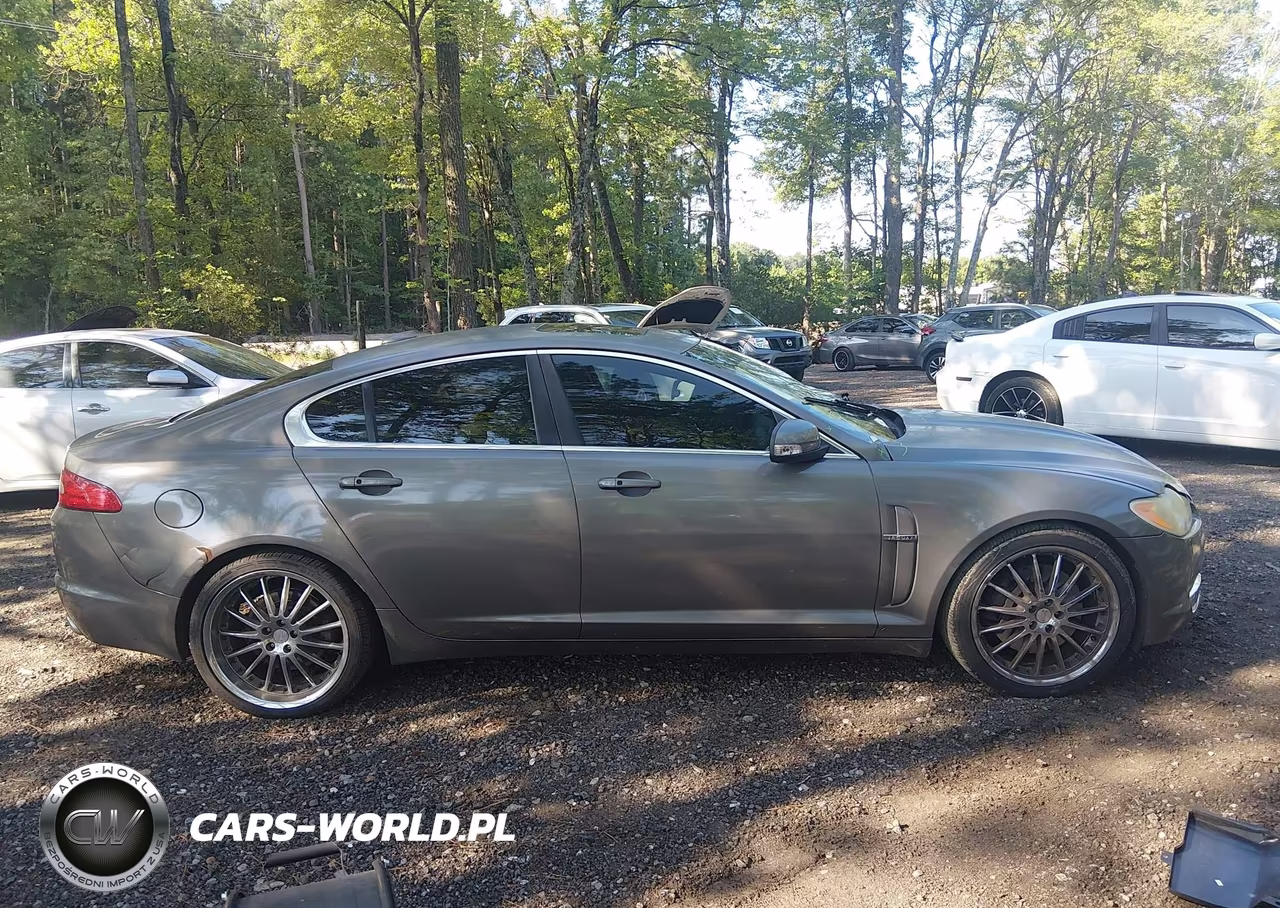 2009 Jaguar Xf Supercharged VIN:SAJWA07C891R01178 - 13