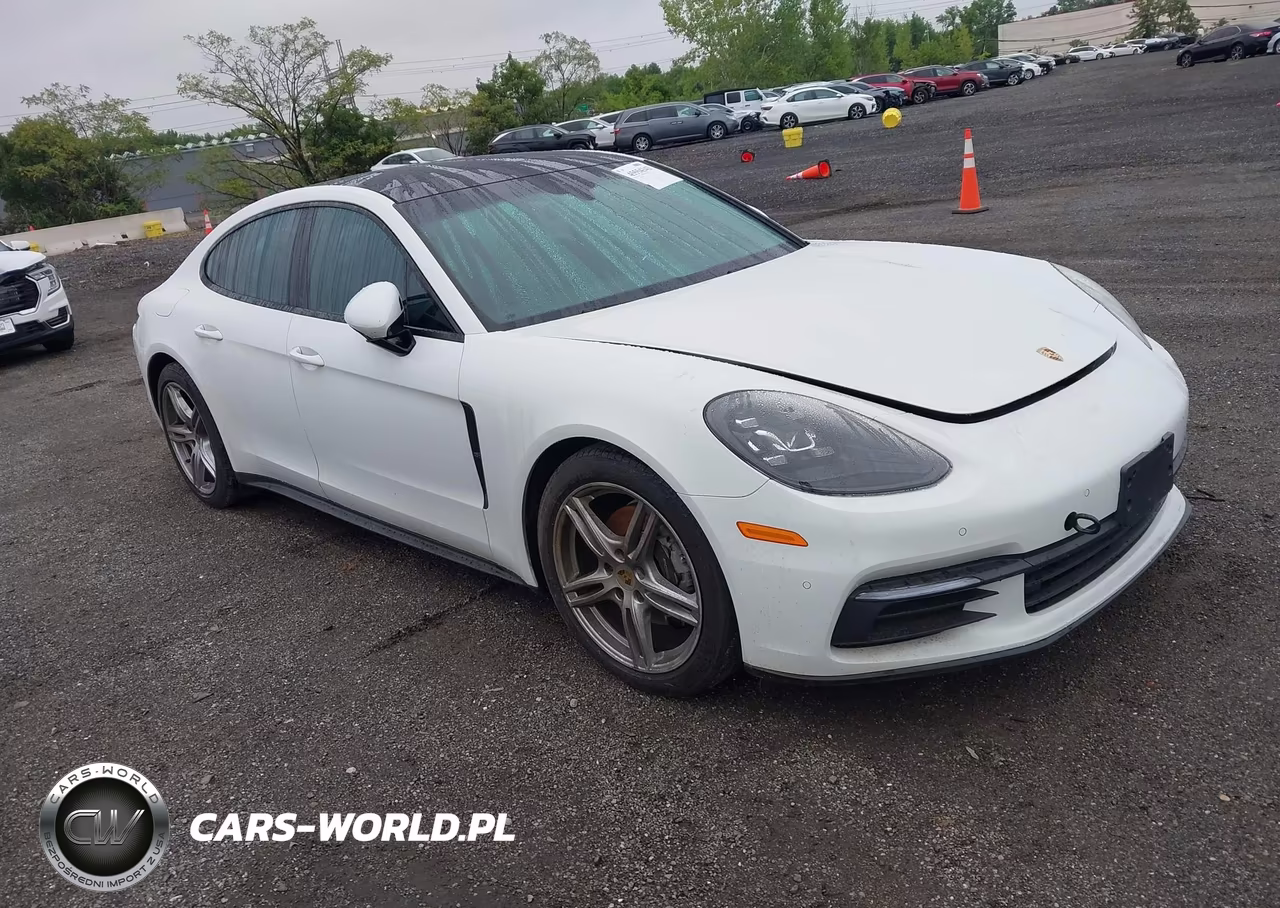 2018 Porsche Panamera 4 – zdjęcie 1 z 11