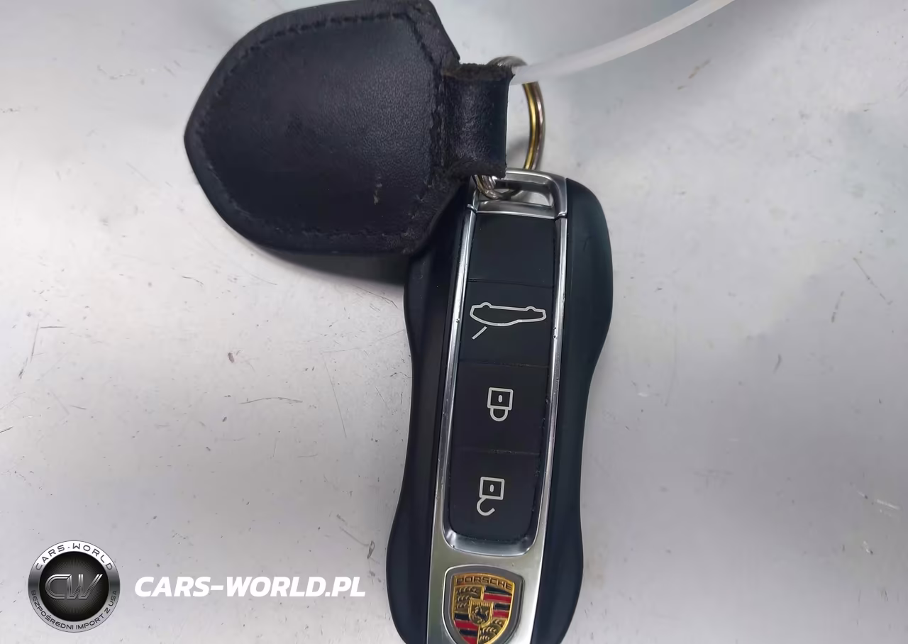 2018 Porsche Panamera 4 VIN:WP0AA2A75JL113449 - 11