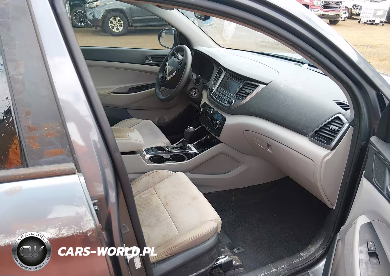 2016 Hyundai Tucson Se VIN:KM8J23A47GU159131 - 5