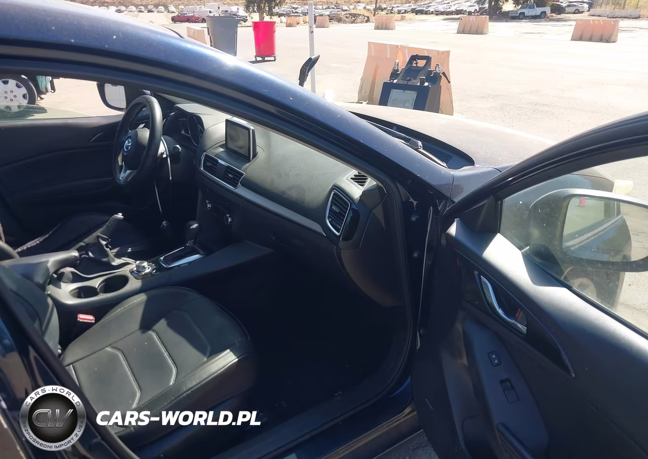 2014 Mazda Mazda3 S Grand Touring VIN:JM1BM1M35E1207931 - 5