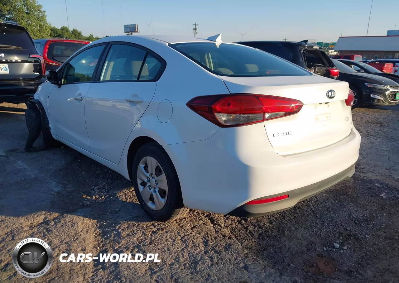 2018 Kia Forte Lx VIN:3KPFL4A74JE259653 - 3