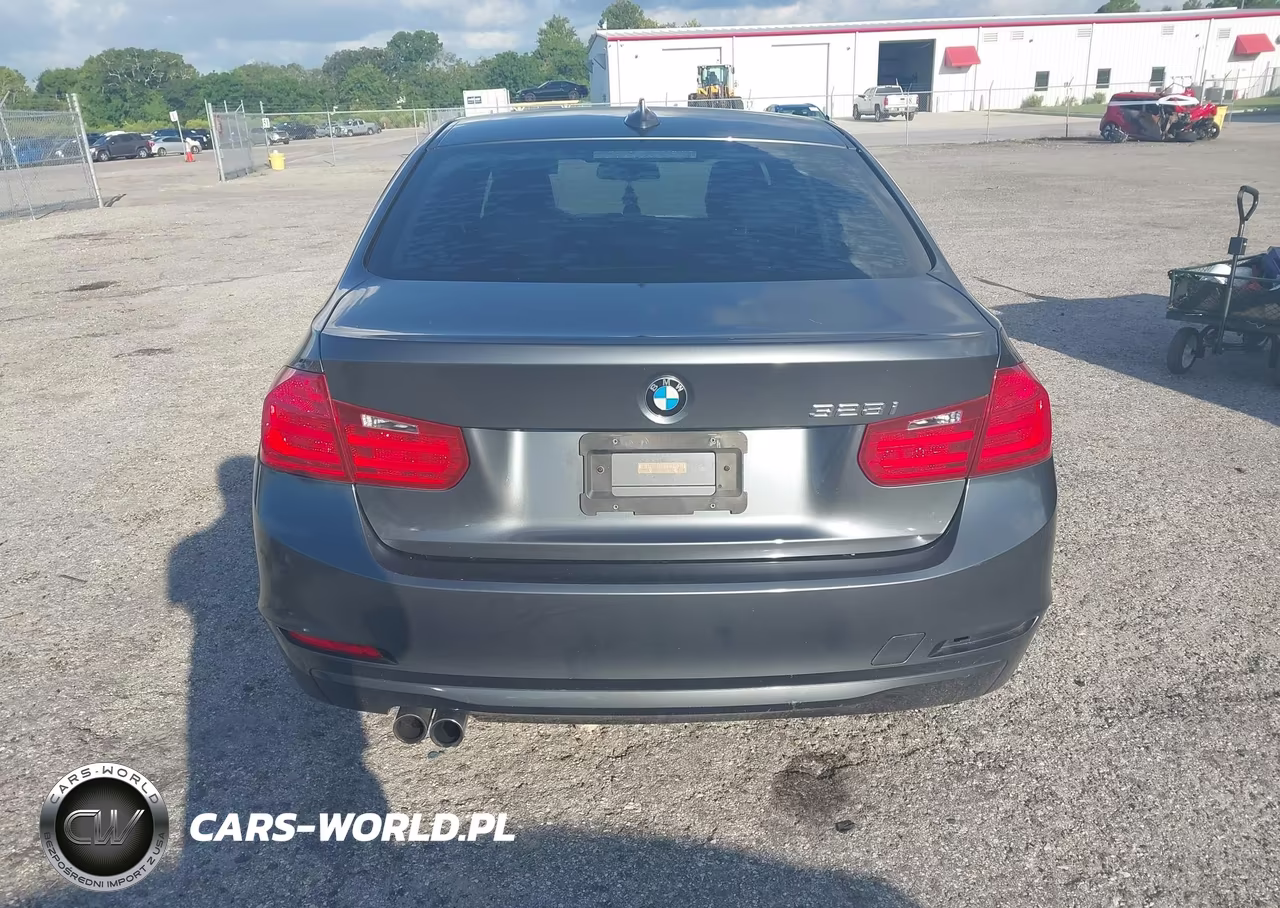 2015 BMW 328I VIN:WBA3A5G51FNS88211 - 16