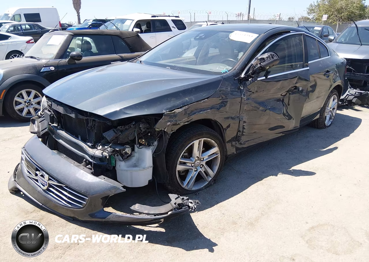 2015 Volvo S60 T5 Platinum VIN:YV140MFM8F1351805 - 2