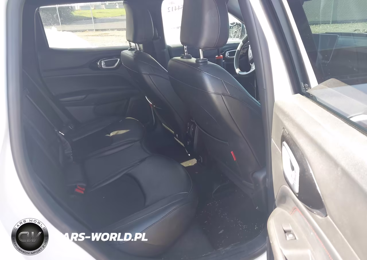 2024 Jeep Compass Trailhawk 4X4 VIN:3C4NJDDN1RT144737 - 8
