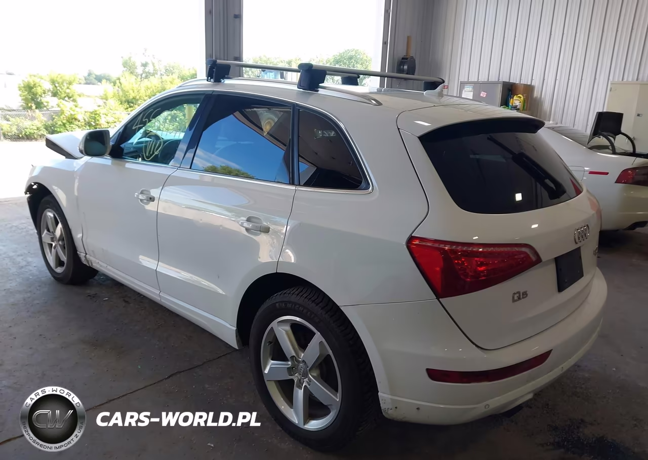 2011 Audi Q5 2.0T Premium VIN:WA1LFAFP3BA052378 - 3