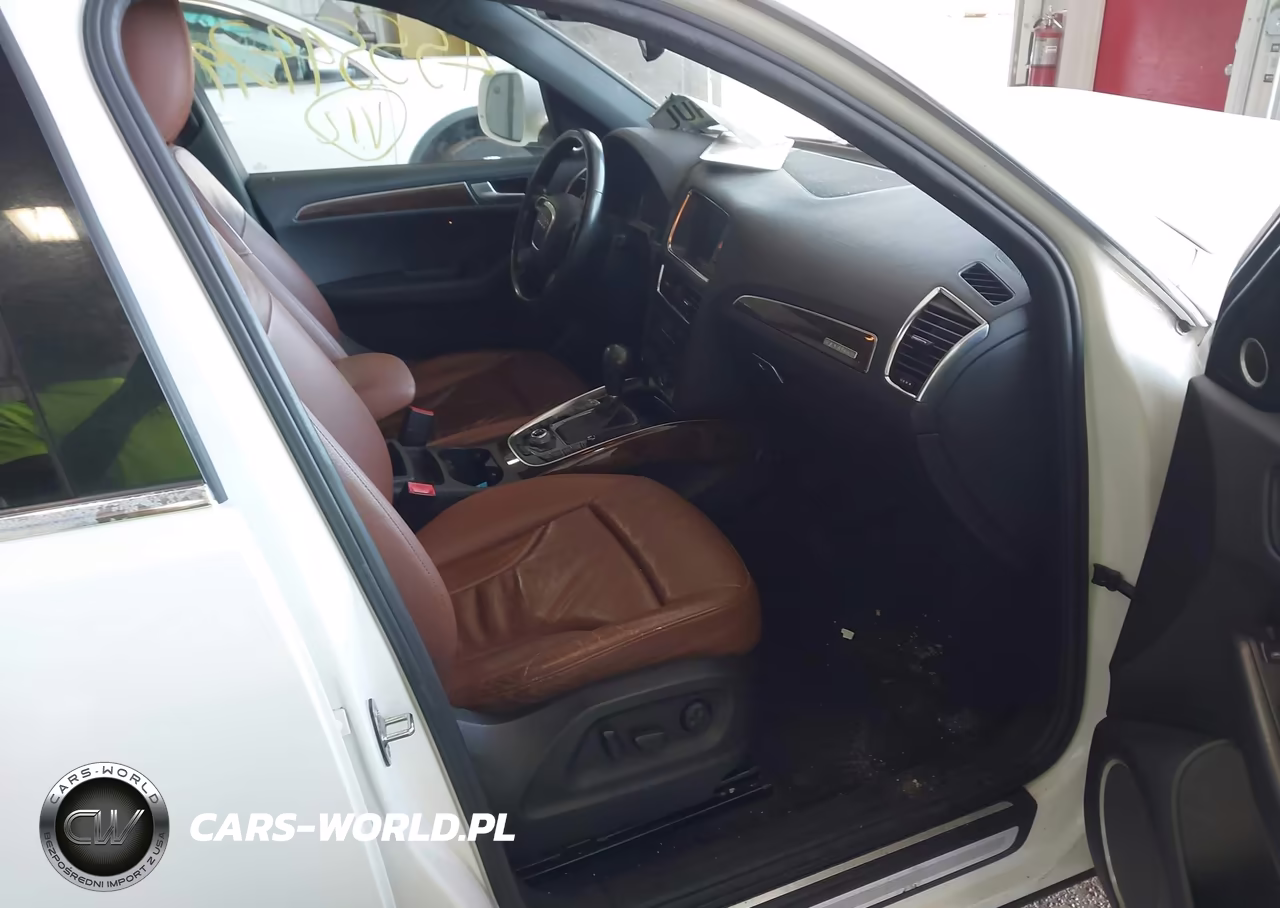 2011 Audi Q5 2.0T Premium VIN:WA1LFAFP3BA052378 - 5