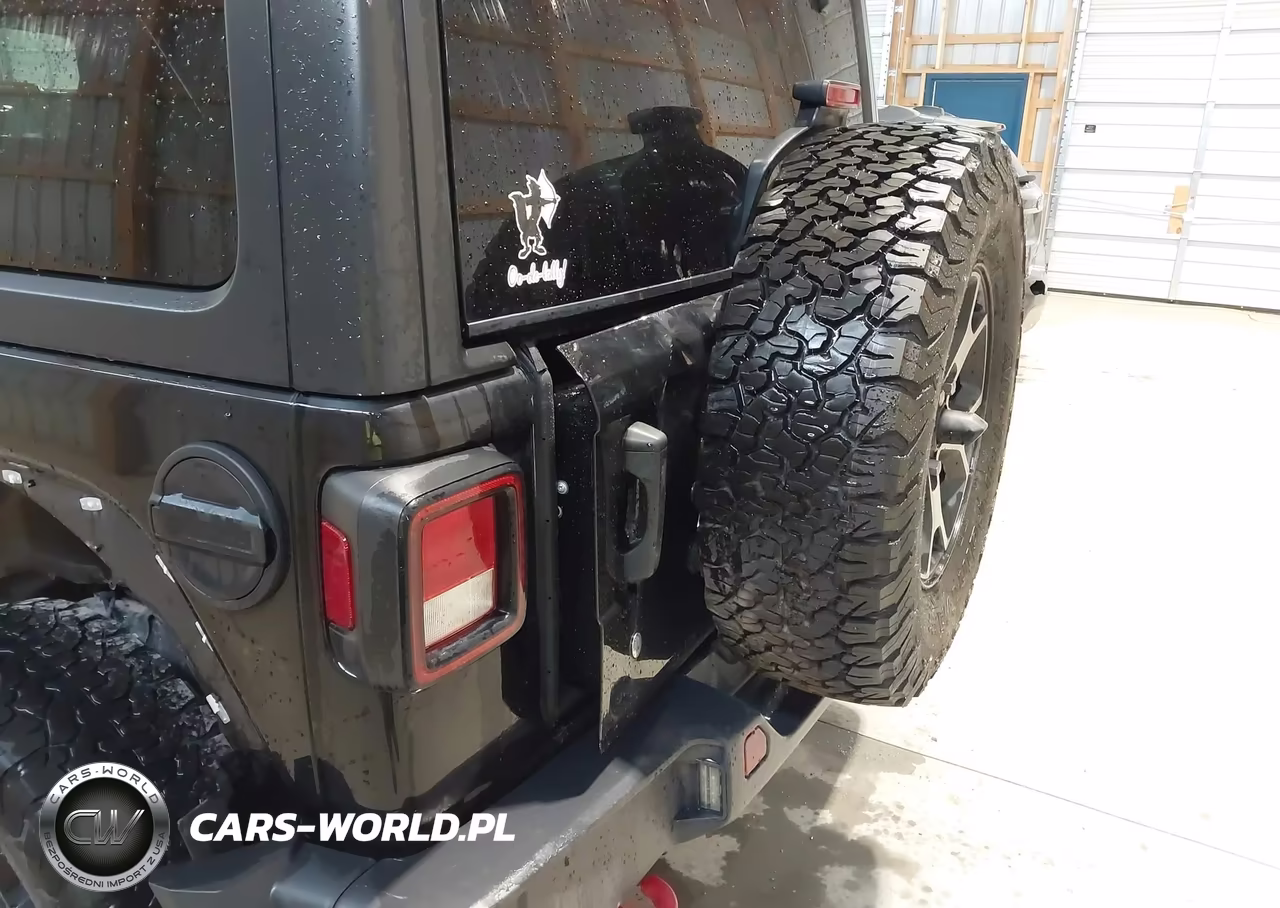 2018 Jeep Wrangler Unlimited Rubicon 4X4 VIN:1C4HJXFN2JW141596 - 18