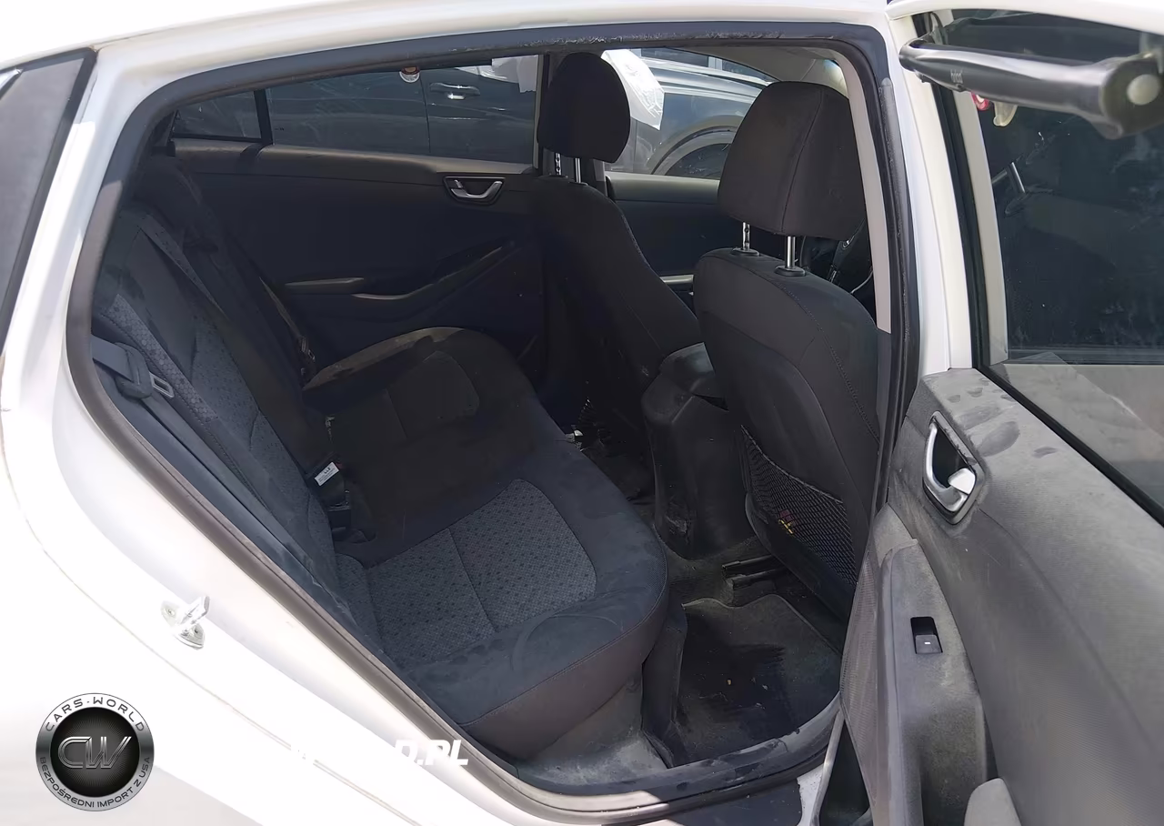 2017 Hyundai Ioniq Hybrid Sel VIN:KMHC75LCXHU030344 - 8