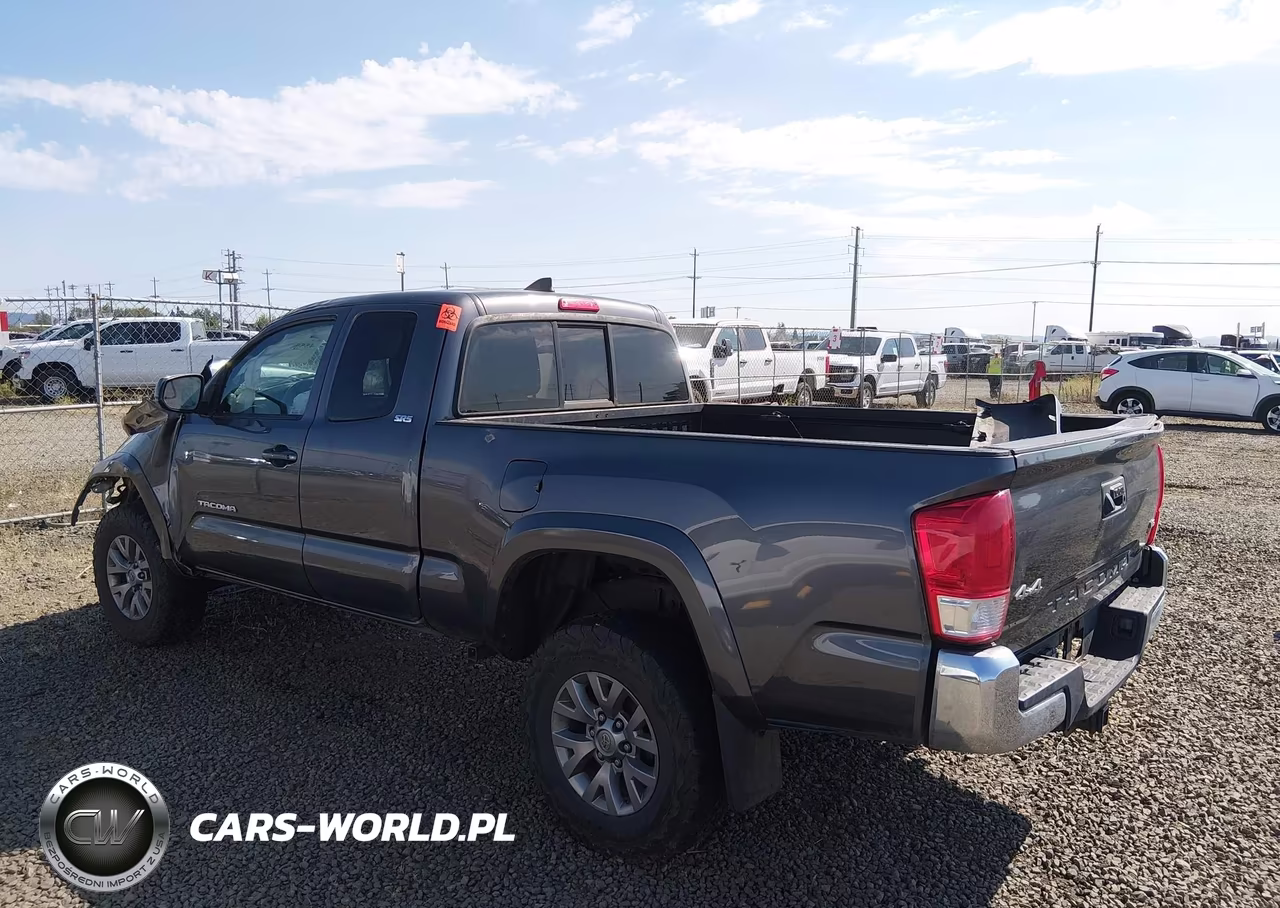 2016 Toyota Tacoma Sr5 V6 VIN:5TFSZ5AN2GX043231 - 3