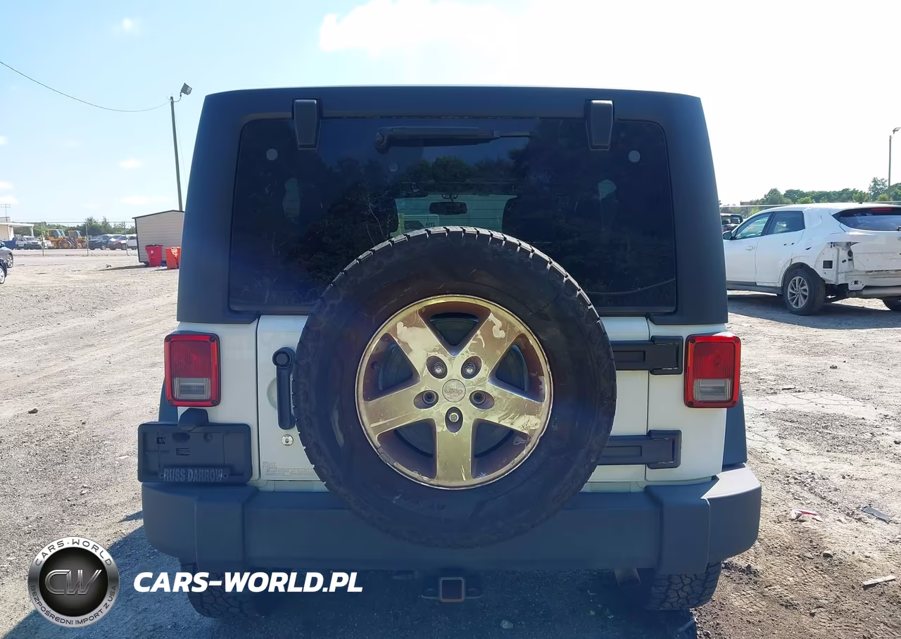 2016 Jeep Wrangler Unlimited Sport VIN:1C4BJWDG4GL139010 - 16