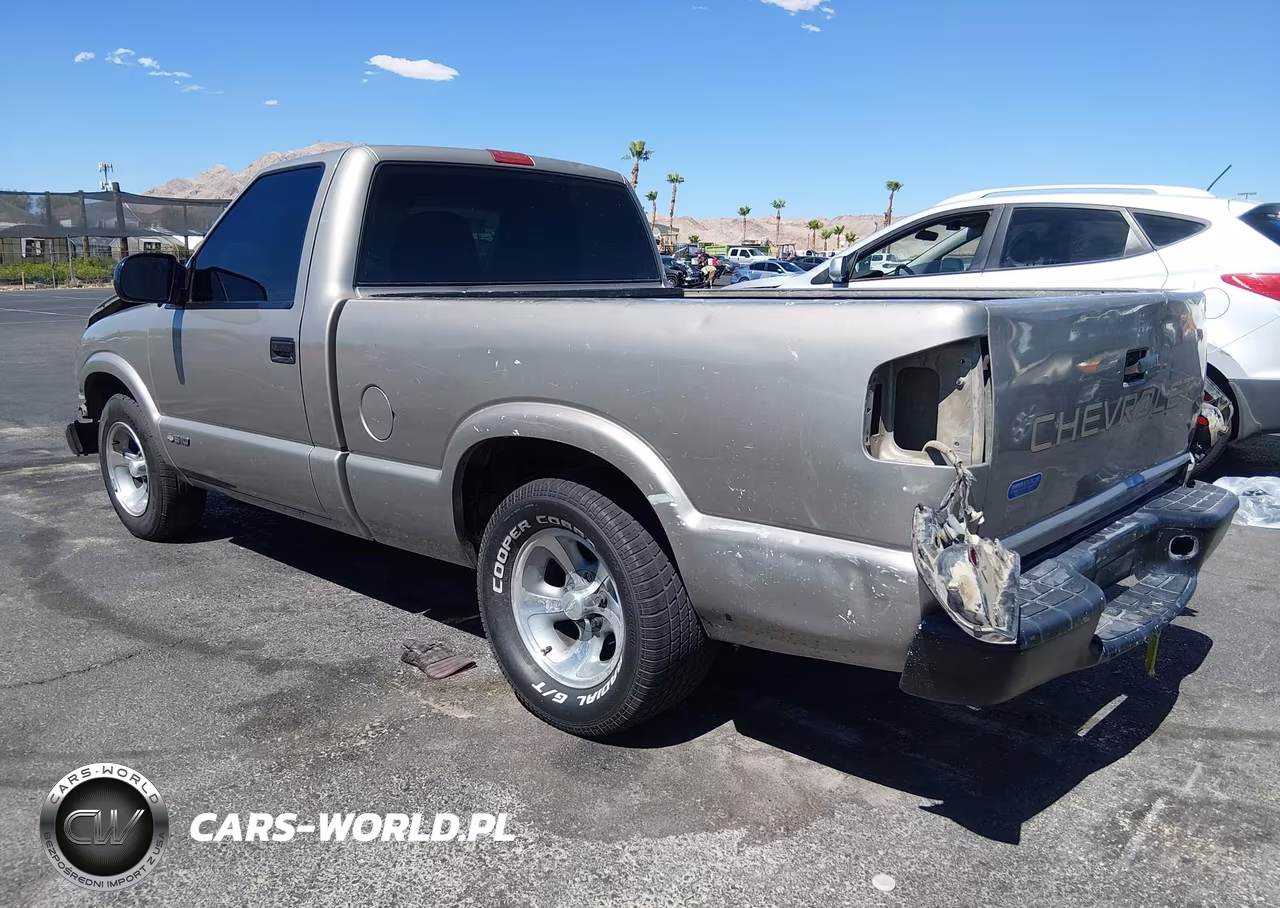 2001 Chevrolet S-10 VIN:1GCCS145318194903 - 3