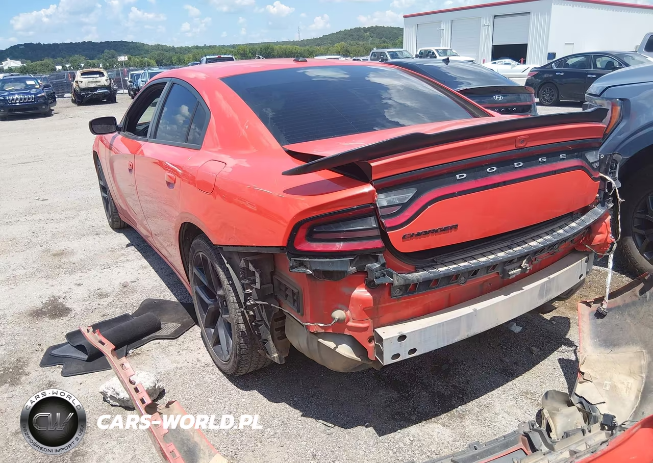 2019 Dodge Charger Sxt Rwd VIN:2C3CDXBG5KH532707 - 3