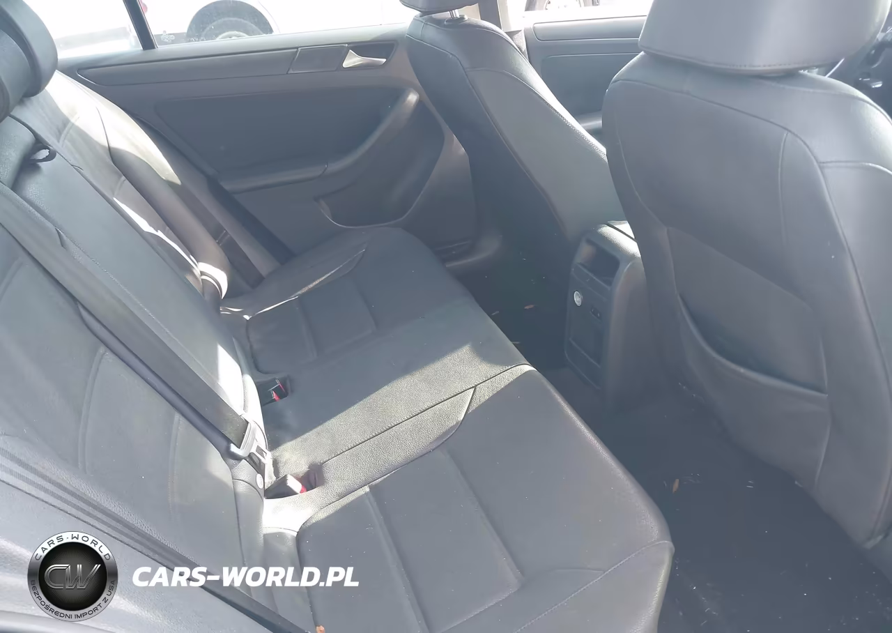 2012 Volkswagen Jetta 2.5L Se VIN:3VWDX7AJ3CM351643 - 8